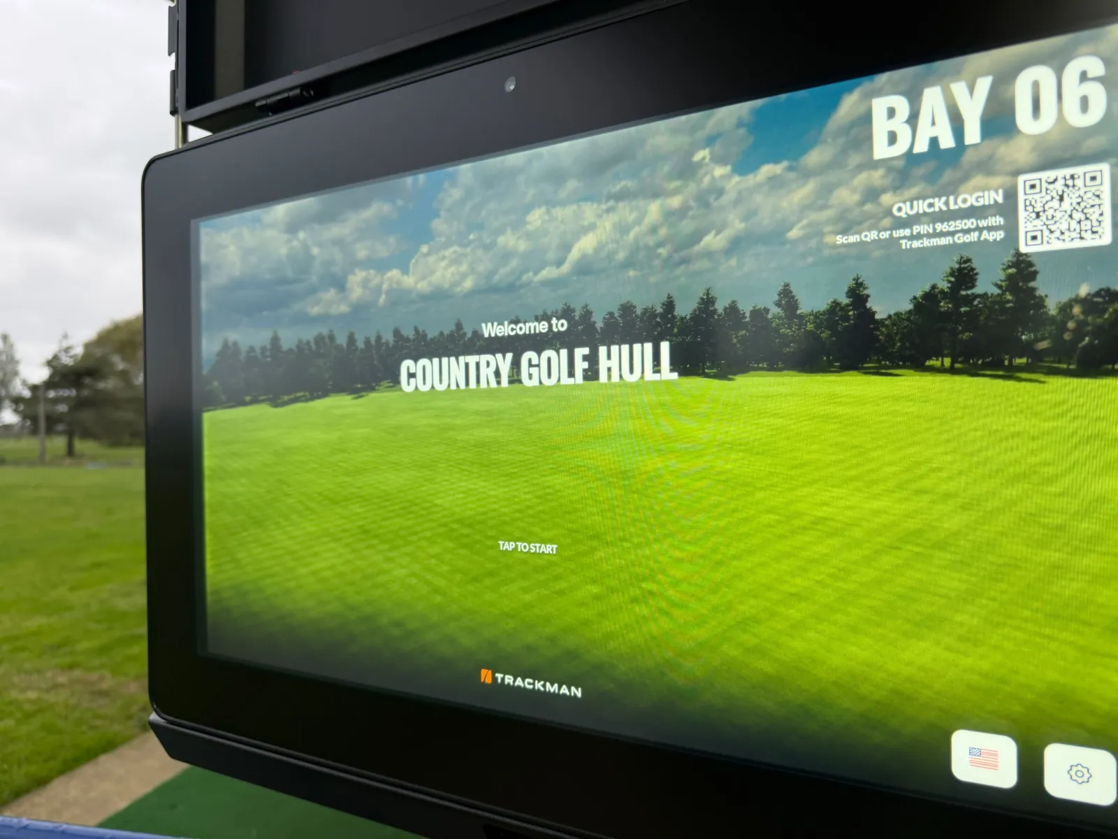 Ball-flight data from TrackMan on the range screens